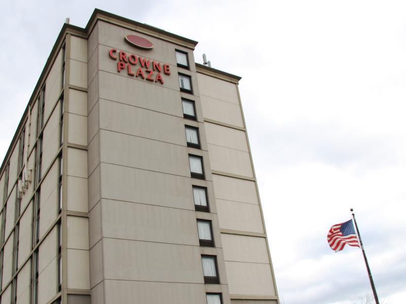 Crowne Plaza Newark Airport By Ihg Hotell Elizabeth Exteriör bild