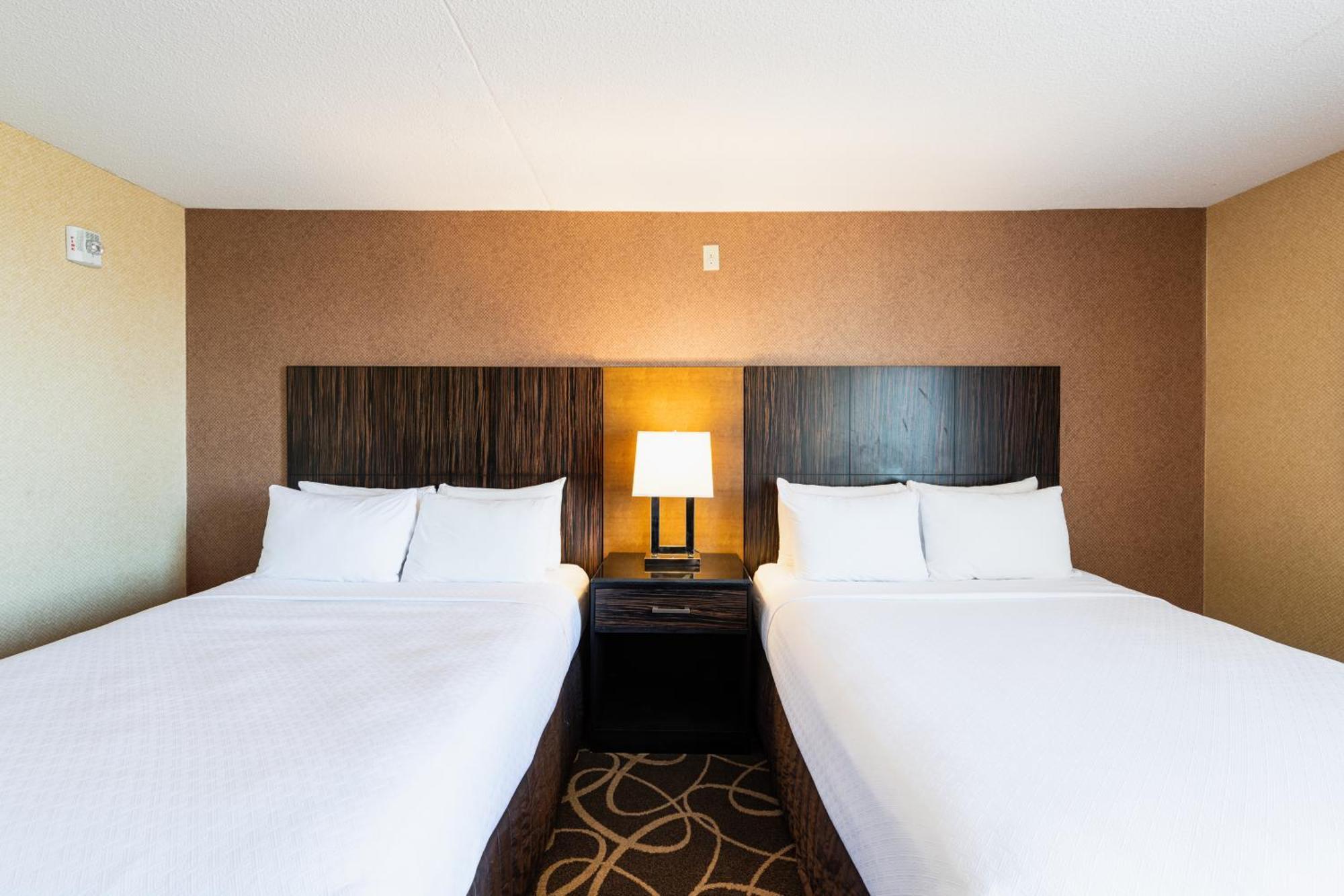 Crowne Plaza Newark Airport By Ihg Hotell Elizabeth Rum bild